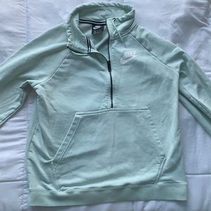 Women’s Nike Quarter Zip Sweatshirt